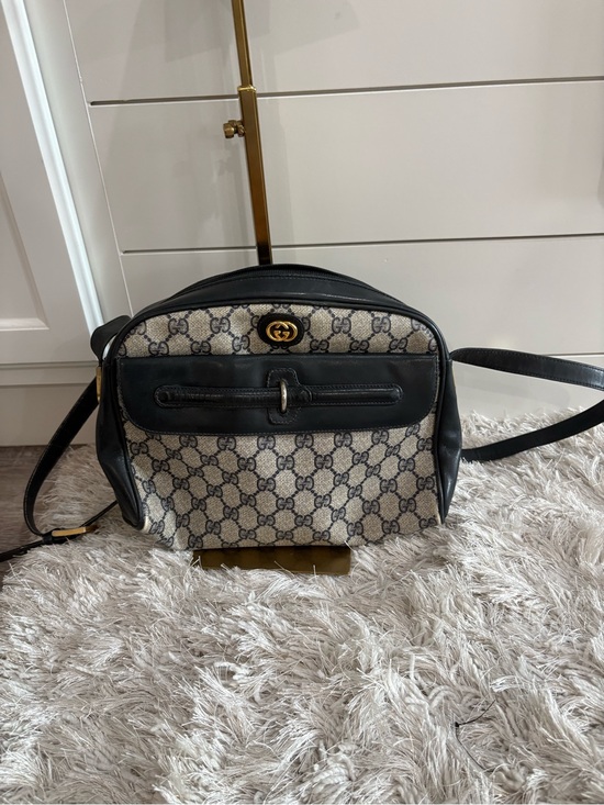 Gucci Handbags - Vintage Gucci GG Supreme Crossbody in Beige and Black Leather